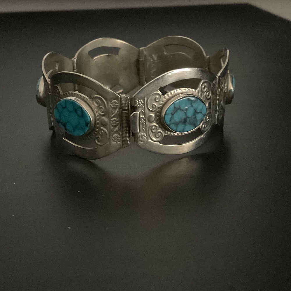 *Vintage* Sterling Silver And Turquoise Bracelet